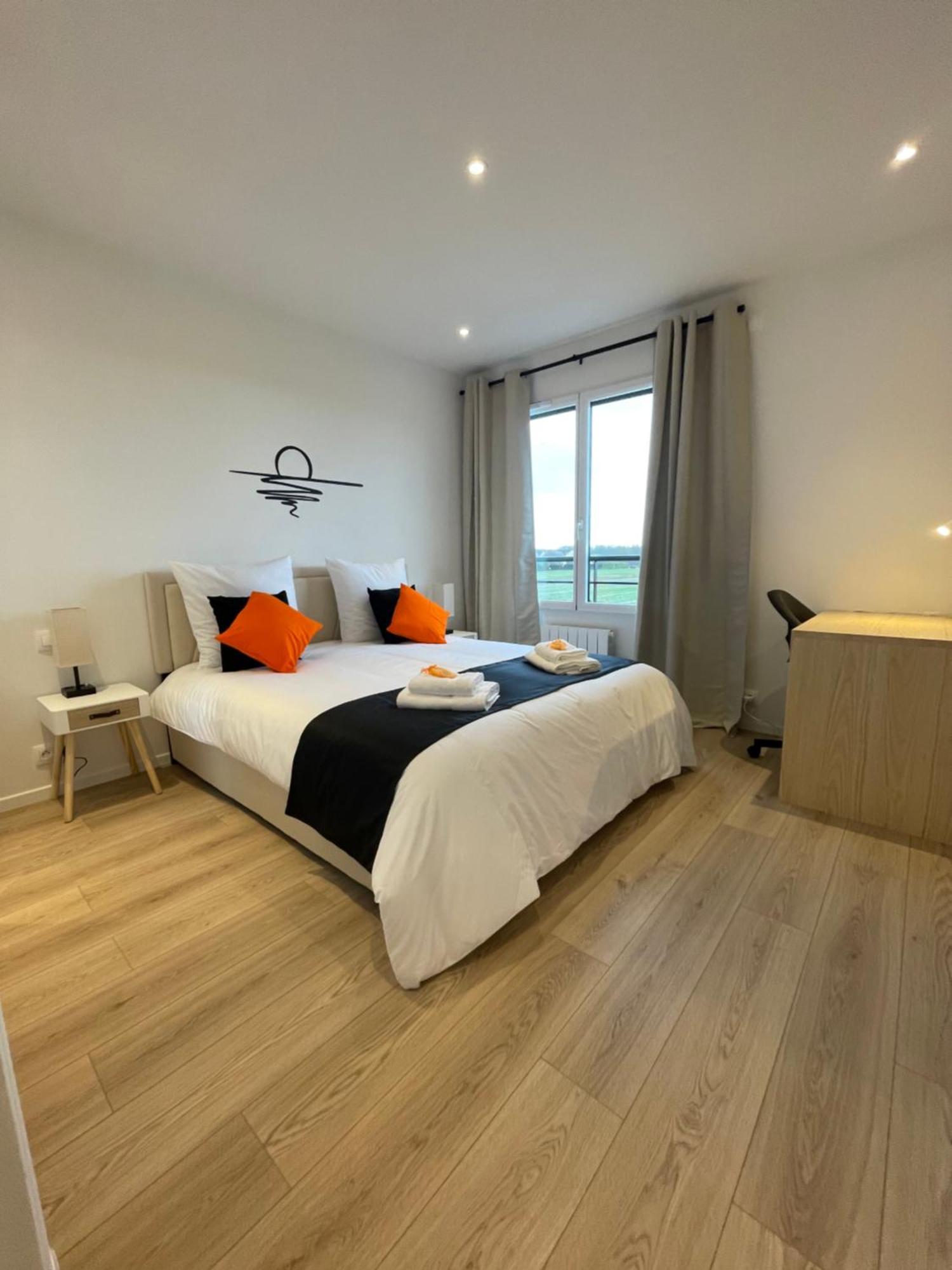 Sunset Cocoon T2 46M2 Proche Centre Ville Villejust Bagian luar foto